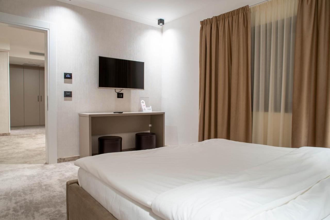 Hotel Roman Maramures - Ski & Spa Resort Statiunea Buitenkant foto