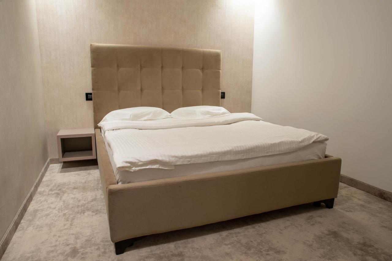 Hotel Roman Maramures - Ski & Spa Resort Statiunea Buitenkant foto