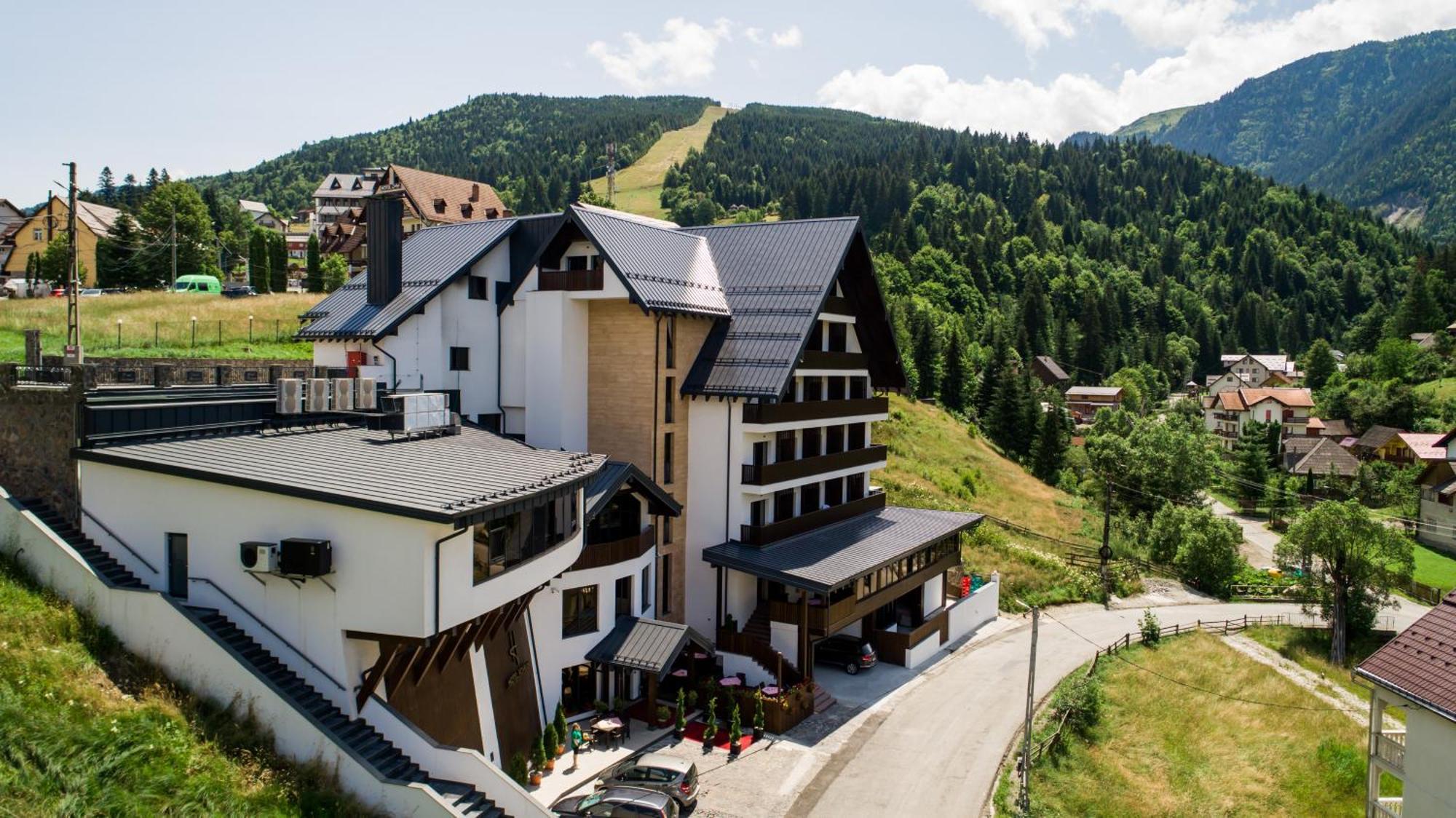 Hotel Roman Maramures - Ski & Spa Resort Statiunea Buitenkant foto